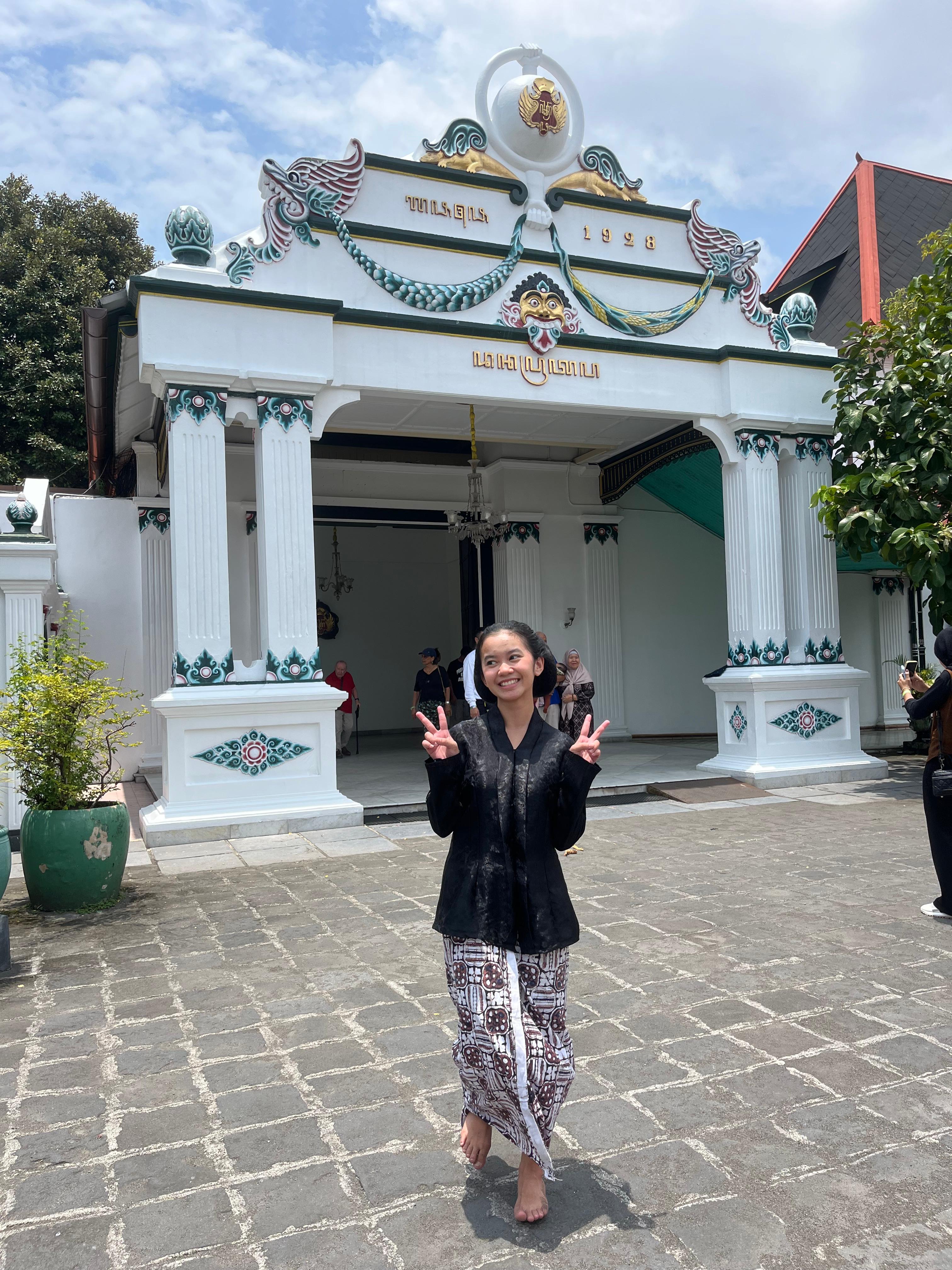 Kraton Jogjakarta -Taman Sari - Candi Prambanan